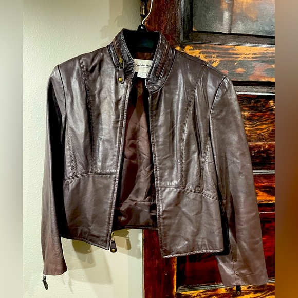 Emanuel Ungaro Leather Jacket - size is 8/20 - would be classified as sm/med - Picture 4 of 6